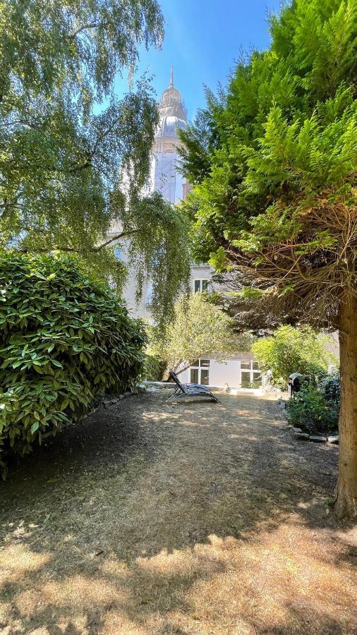 Appartamento Au Jardin De La Basilique Boulogne-sur-Mer Esterno foto