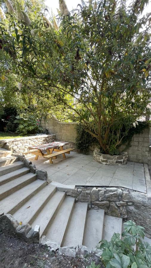 Appartamento Au Jardin De La Basilique Boulogne-sur-Mer Esterno foto