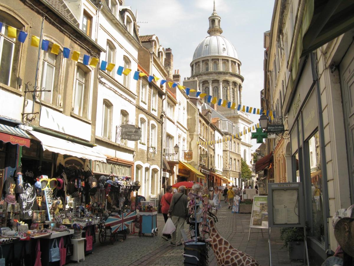 Appartamento Au Jardin De La Basilique Boulogne-sur-Mer Esterno foto