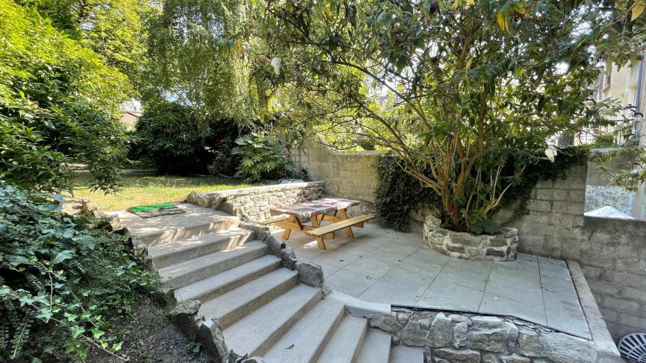 Appartamento Au Jardin De La Basilique Boulogne-sur-Mer Esterno foto